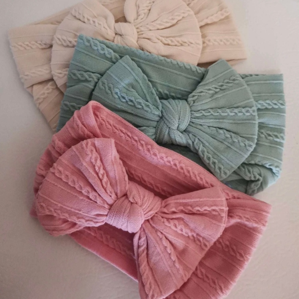 3 pieces Beautiful hair bows for girls
